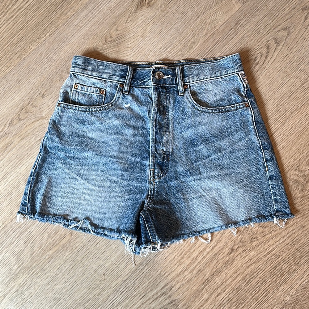 PacSun Denim Raw Edge Rainbow Floral Summer Shorts Women’s 26 Small